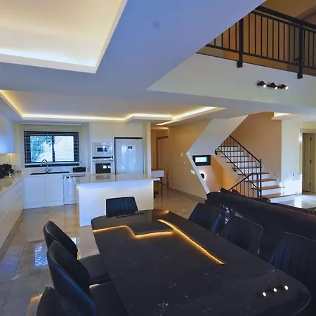 Вилла Mona Ovacik Luxury *