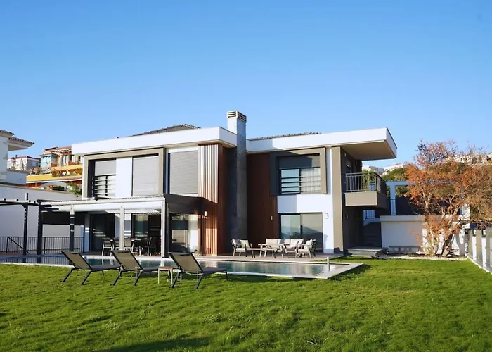 Mona Ovacik Luxury Vilă